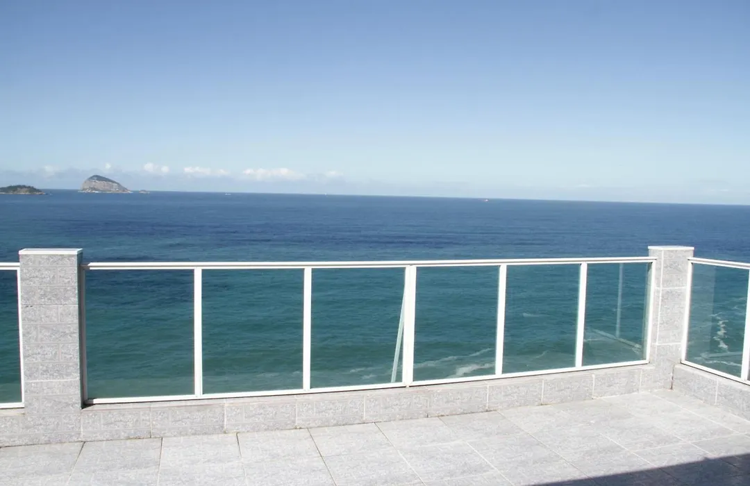 Hostel Vista do Mar-1