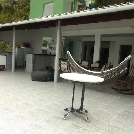 Hostel Vista do Mar-3